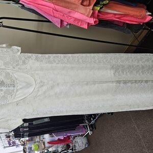 Elegant White Lace Dress